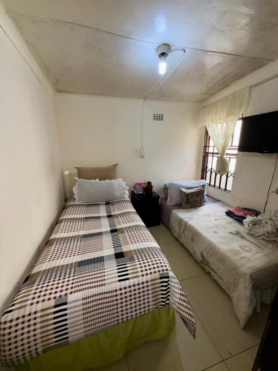 3 Bedroom Property for Sale in Harare Western Cape